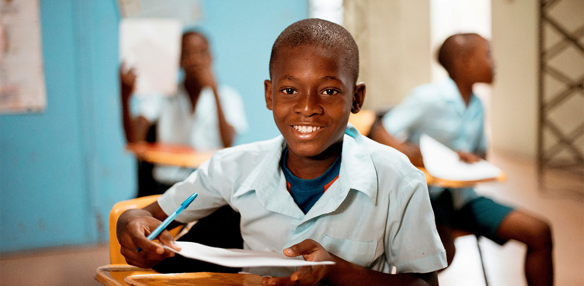 ben-white-83tkHLPgg2Q-unsplash Student in a classroom - Photo by Ben White on Unsplash